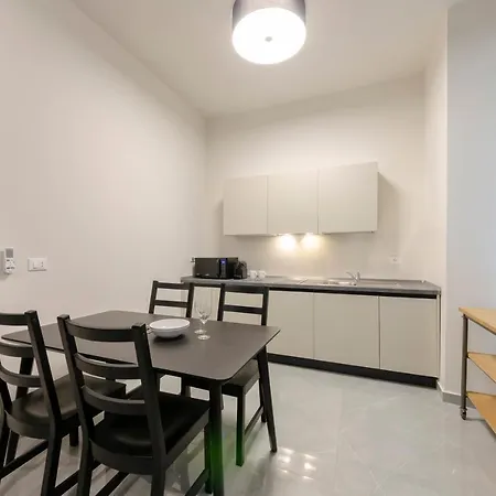 Altido Superb Apt For 4 In The Heart Of Historic Center Genua