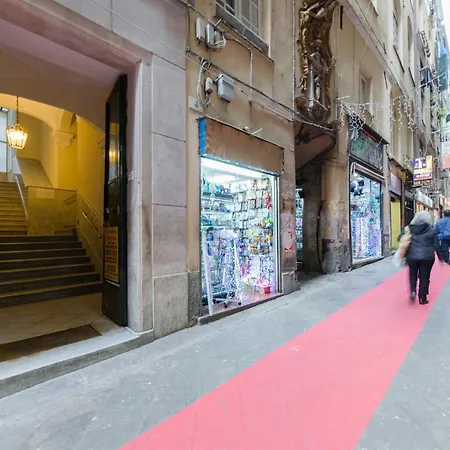Altido Superb Apt For 4 In The Heart Of Historic Center Apartament Genua